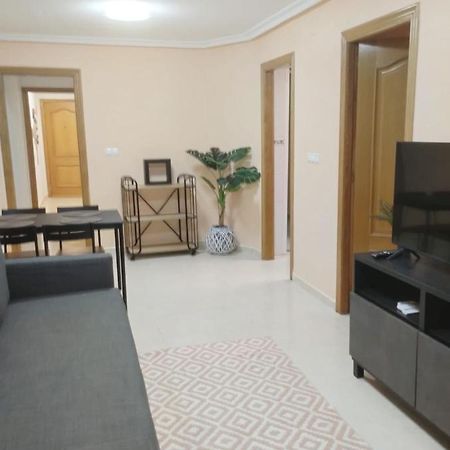 Torrevieja 2 Bedroom Holiday Apartment Buitenkant foto