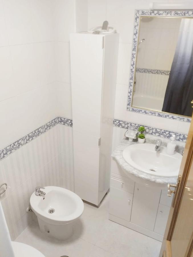 Torrevieja 2 Bedroom Holiday Apartment Buitenkant foto